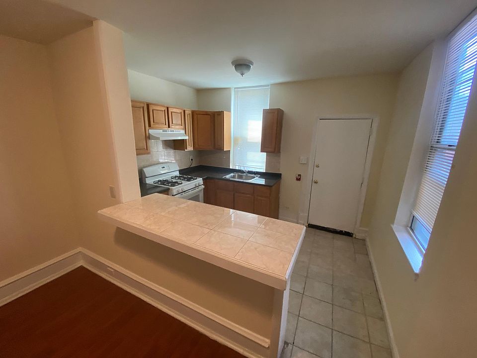 1st image of 1238 W Lehigh Ave #1