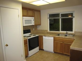 299 Porter Dr, Roseville, CA 95678