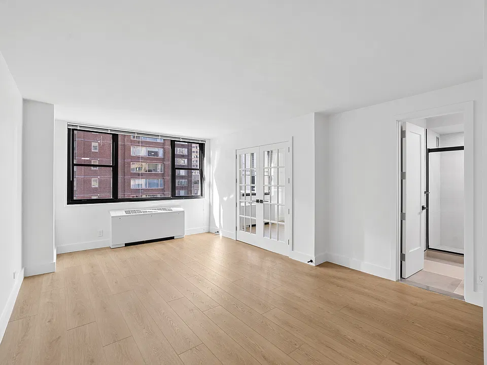 315 W 57th St #14F