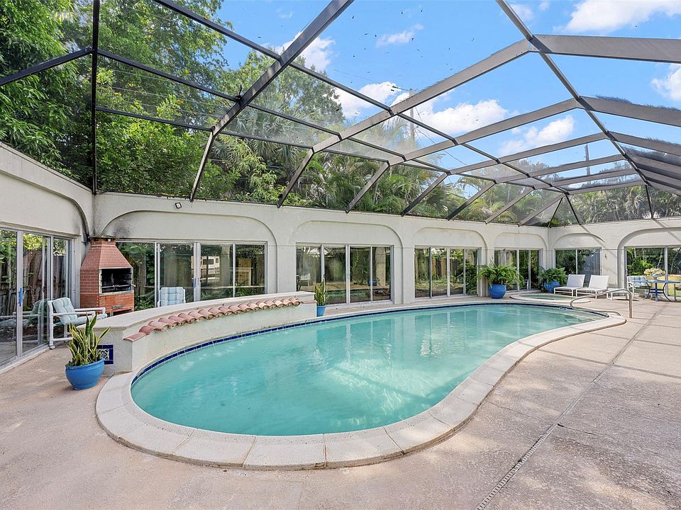 1st image of 2550 Ray Court