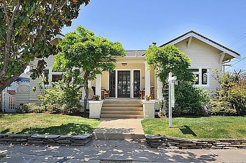 1st image of 847 Acacia Dr