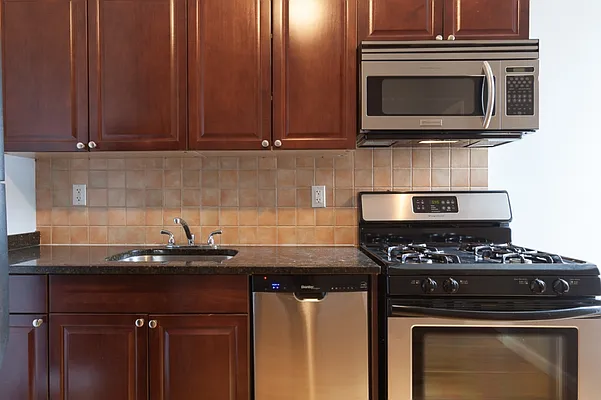 Rented by MNS | media 22