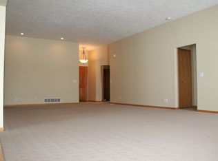 10362 Oregon Trail Ln, Blair, NE 68008