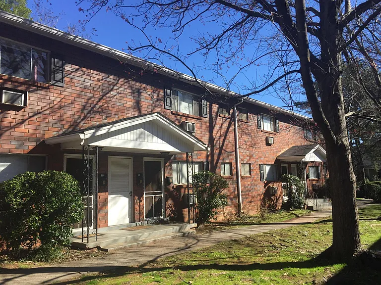 770 Myrtle St NE #11 — Photo 8