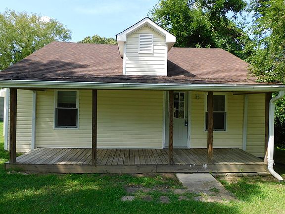 4th image of 1033 Cowford Rd