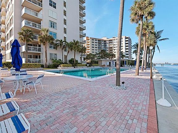 2nd image of 2600 N Flagler Dr APT 611