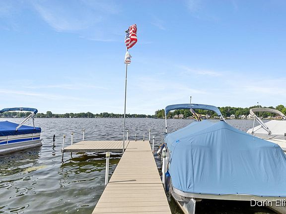 4th image of 6608 Shoreline Ct