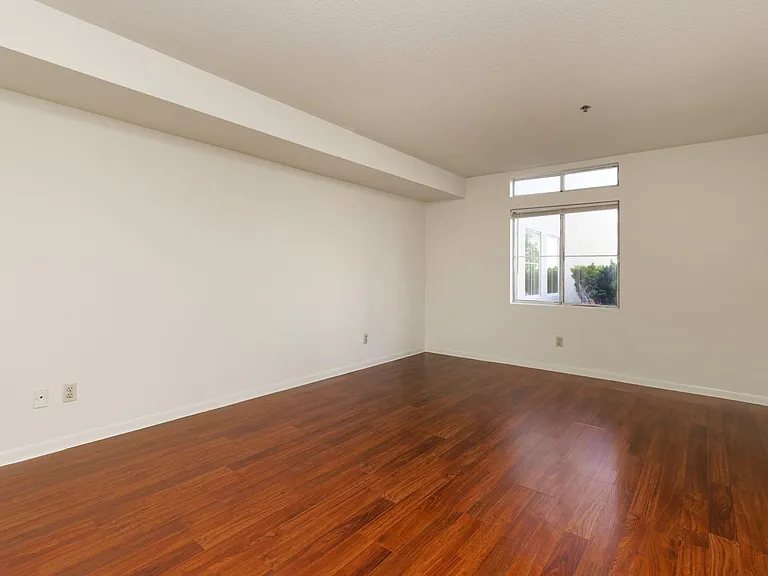 535 Pierce St #3104 — Photo 2