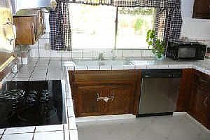 Kitchen w/New Appliances