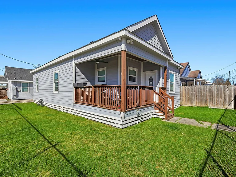 1401 Sydnor St — Photo 15