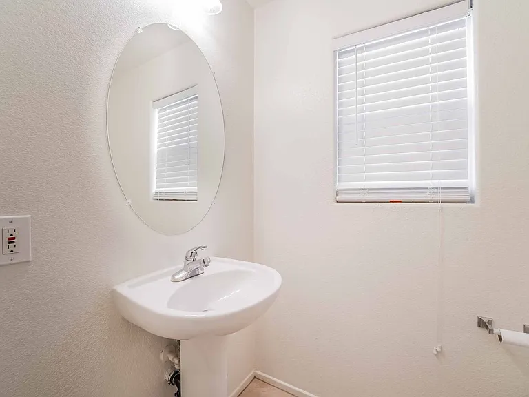 11683 Vacanze Ct — Photo 4