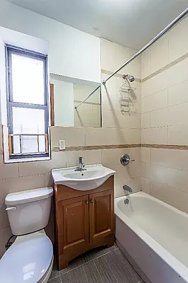 Rented by Executive Towers  | media 30