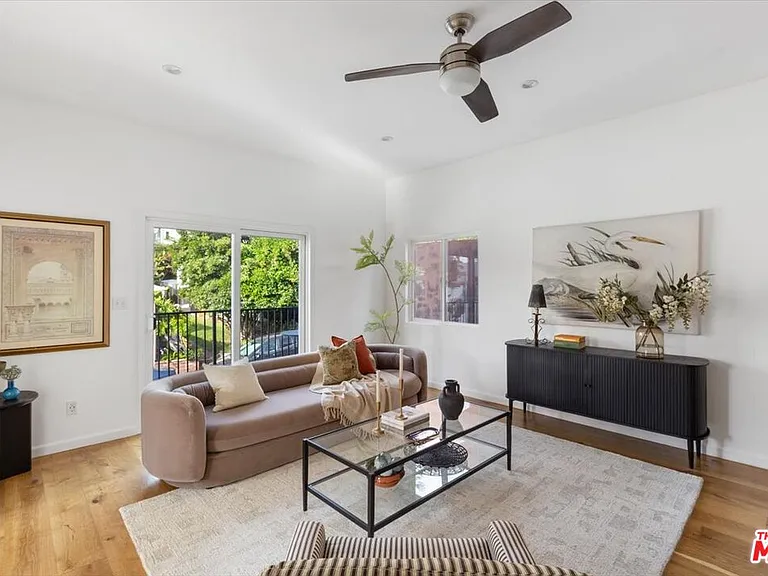 3312 Berkeley Ave — Photo 3