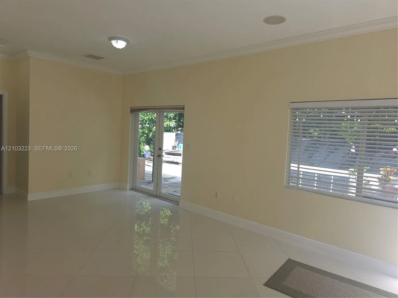 Tamiami Pines Rev Plat — Photo 4