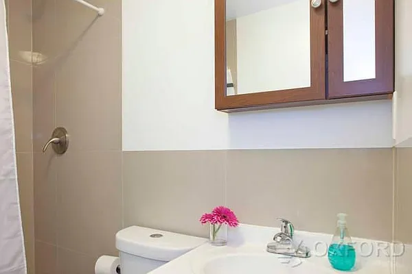 Rented by Oxford Property Group | media 9