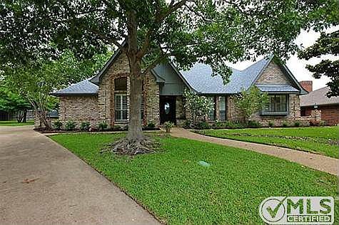 2nd image of 116 Sunny Crest Dr