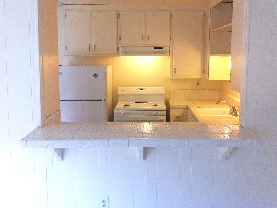 1st image of 4445 Fanuel St APT 13