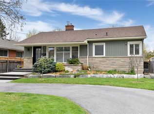 12 Desjardins Ave, Hamilton, ON L9H 4P9
