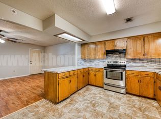 114 South Mitchell Street, Conway, AR 72034
