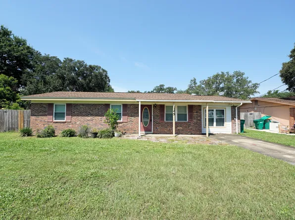 45 11th St, Shalimar, FL 32579
