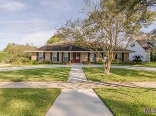 11445 Sheraton Dr, Baton Rouge, LA 70815