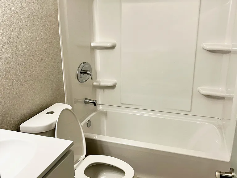 Sundance West Apartments — Photo 6
