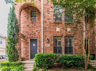 6051 Portrush Dr, Fort Worth, TX 76116