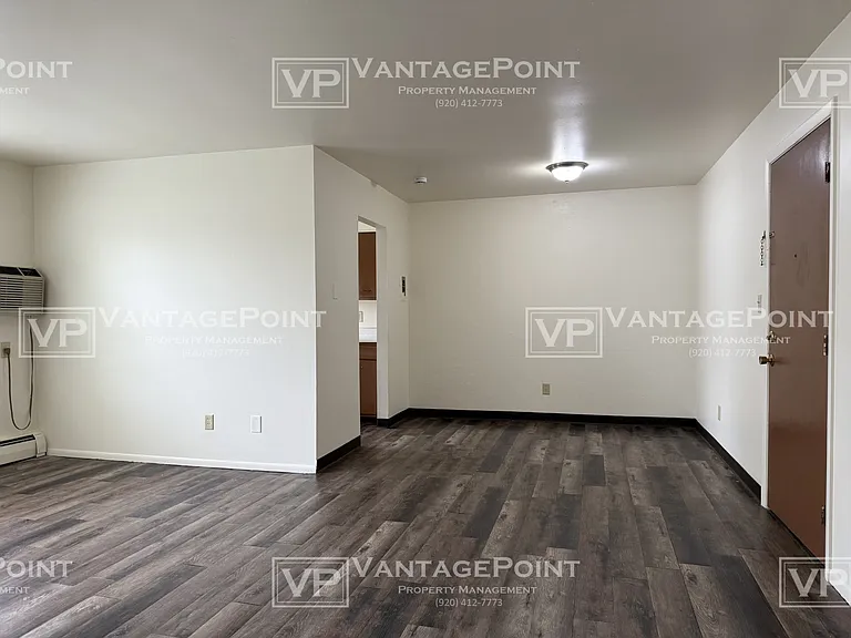 1269 Shawano Ave — Photo 16