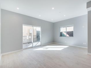 1402 Leland Way, Burbank, CA 91504