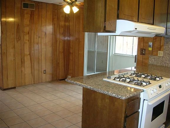 5th image of 7307 Salazar Dr