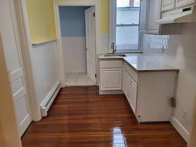 65 East St #3 — Photo 8