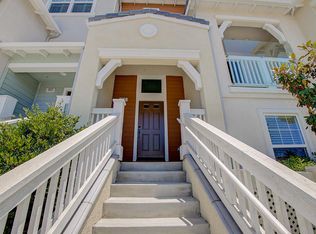 1942 Victoria Ave, Oxnard, CA 93035