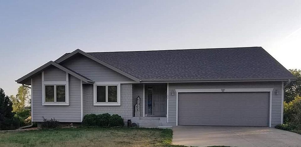 1st image of 157 Hideaway Dr