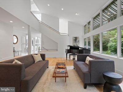 10517 Sunlit Rd, Oakton, VA, 22124