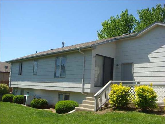4th image of 2434 Gentry Ln