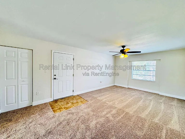 12664 Kenwood Ln #C — Photo 8