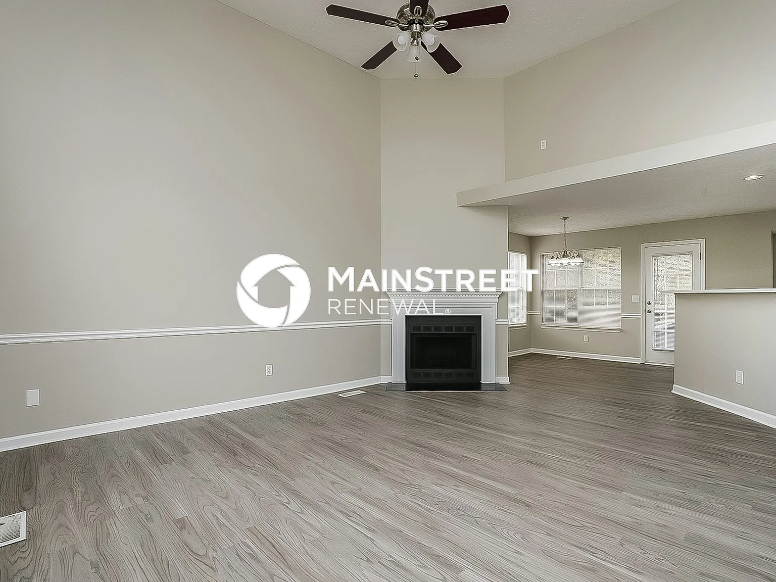 1705 Pine Crest Ct — Photo 3