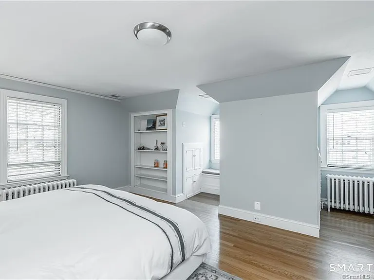 331 Auburn Rd — Photo 22