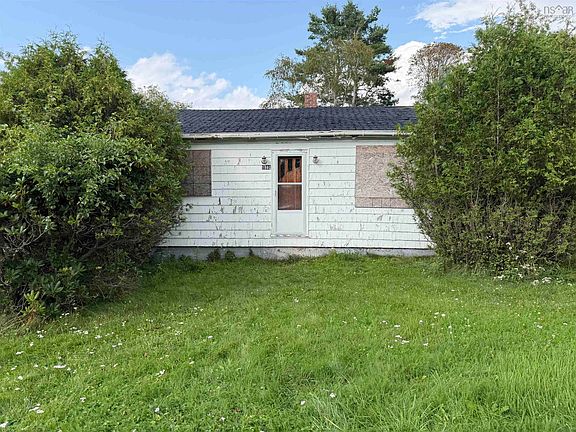 5th image of 1880 Purvis Ave