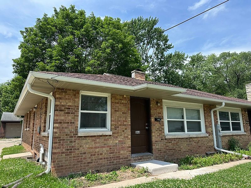1st image of 842-844 15th Ave