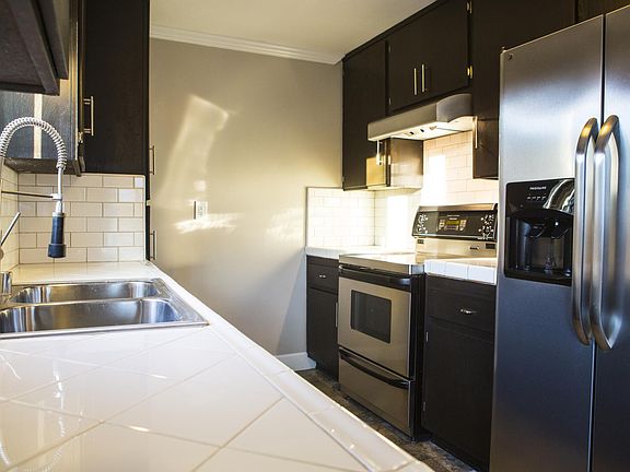 Great kitchen off living room