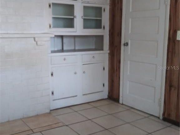 4th image of 1300 26th Ave S