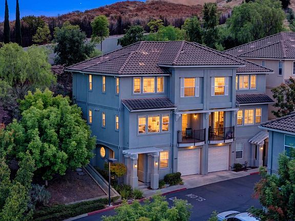 5th image of 2695 Villa Cortona Way