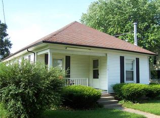 110 E Main St, Fairland, IN 46126