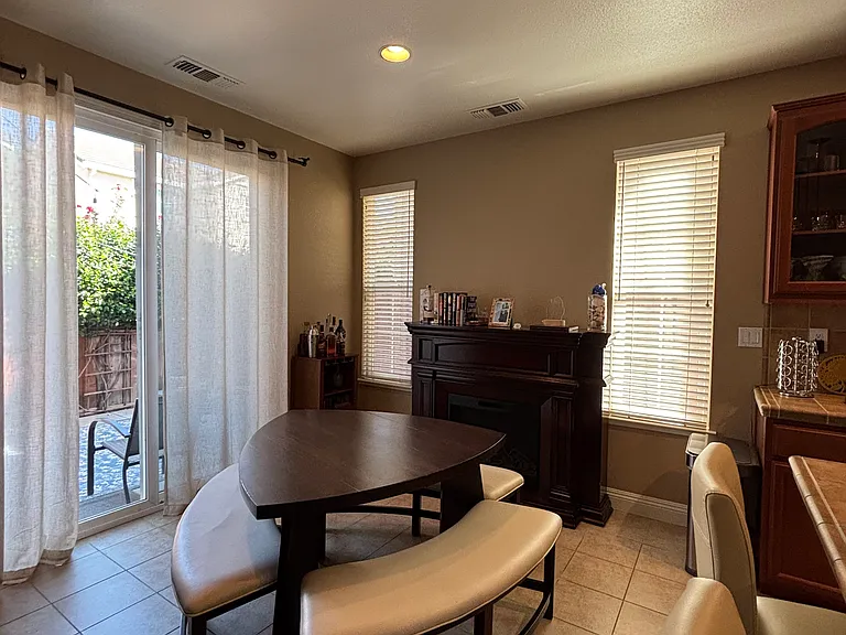 343 Carriage Ln — Photo 20