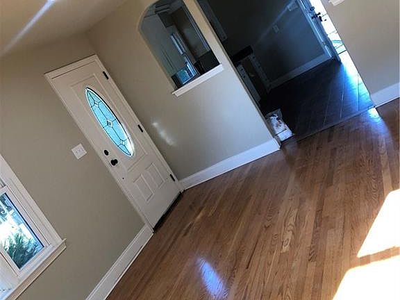 5th image of 1665 Pugh Dr