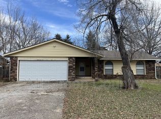1917 S Nogales Ave, Tulsa, OK 74107
