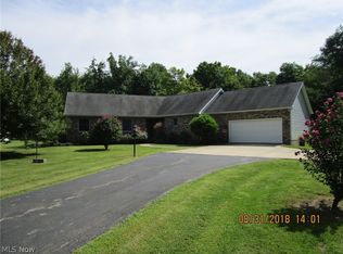 3536 Lake Rd, Conneaut, OH 44030