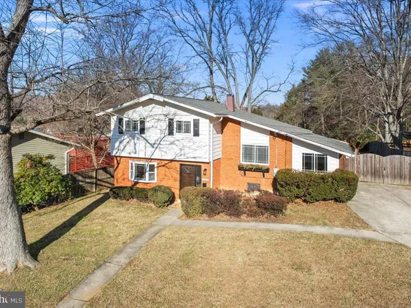 4805 Arctic Ct, Rockville, MD 20853