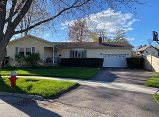 50 Lakewood Pkwy, Burlington, VT 05408